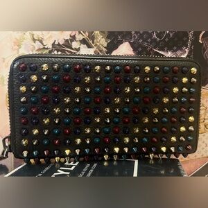 CHRISTIAN LOUBOUTIN Panettone wallet EMPIRE SPIKES in black/multi